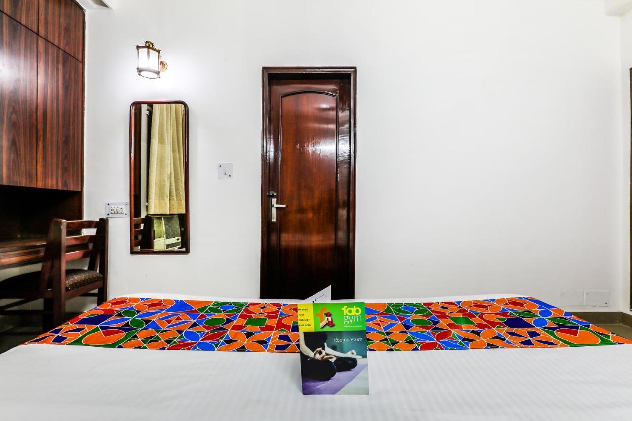 Hotel Fabexpress Hemkunt Mansion Noida Exteriér fotografie