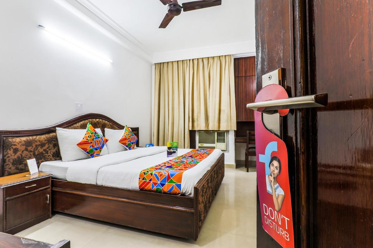 Hotel Fabexpress Hemkunt Mansion Noida Exteriér fotografie