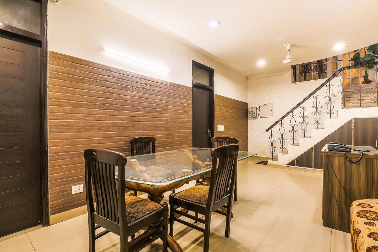 Hotel Fabexpress Hemkunt Mansion Noida Exteriér fotografie