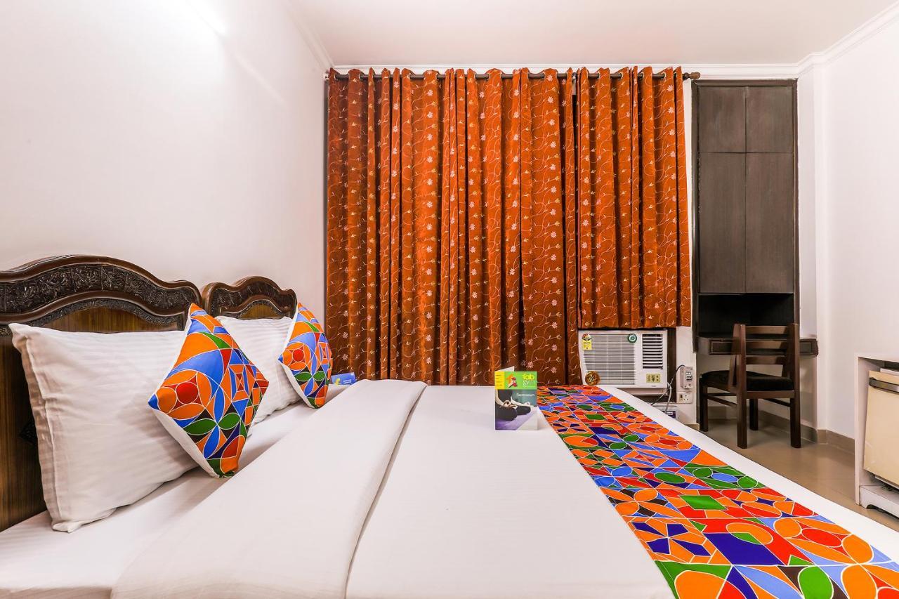 Hotel Fabexpress Hemkunt Mansion Noida Exteriér fotografie