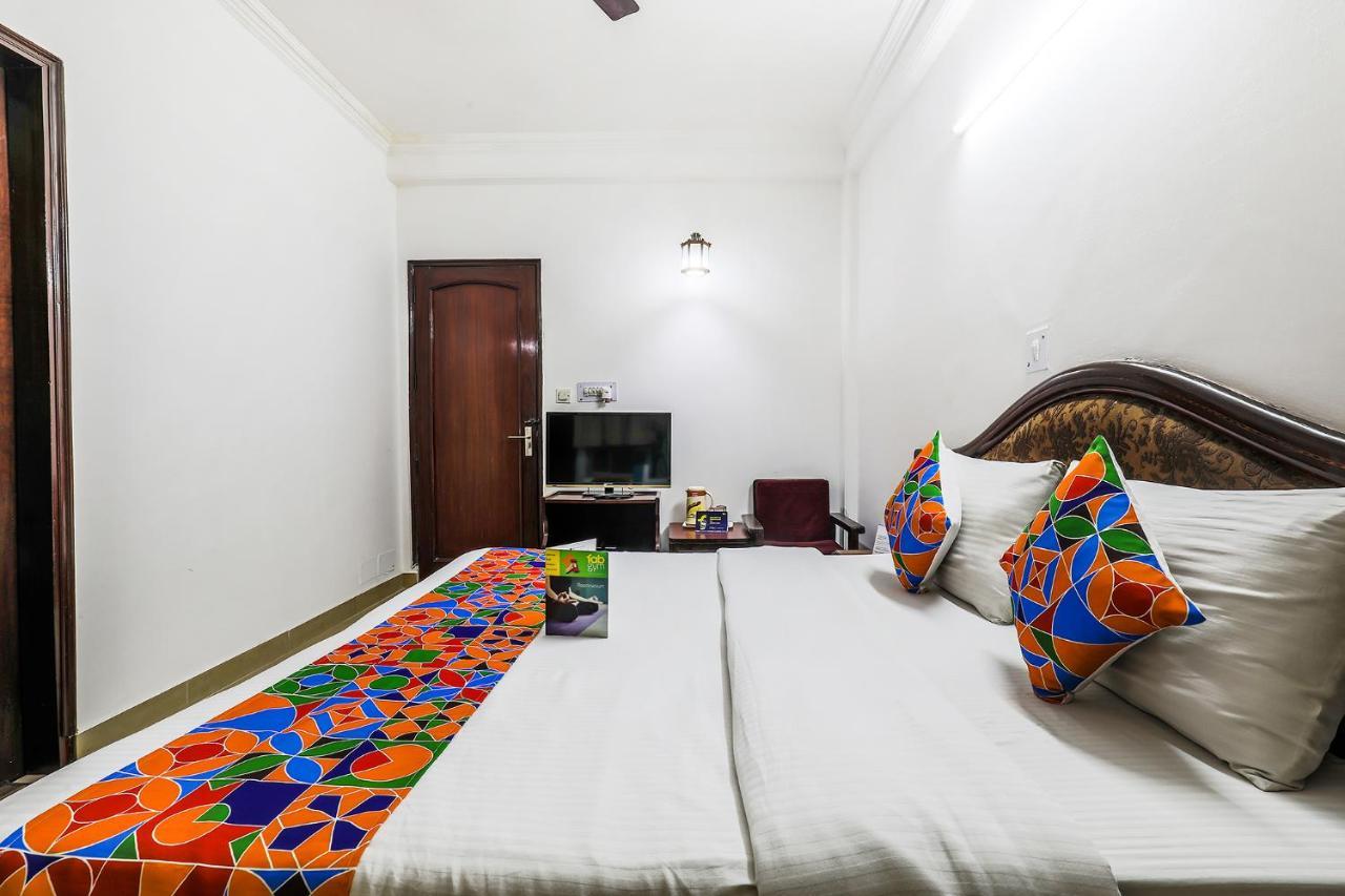 Hotel Fabexpress Hemkunt Mansion Noida Exteriér fotografie