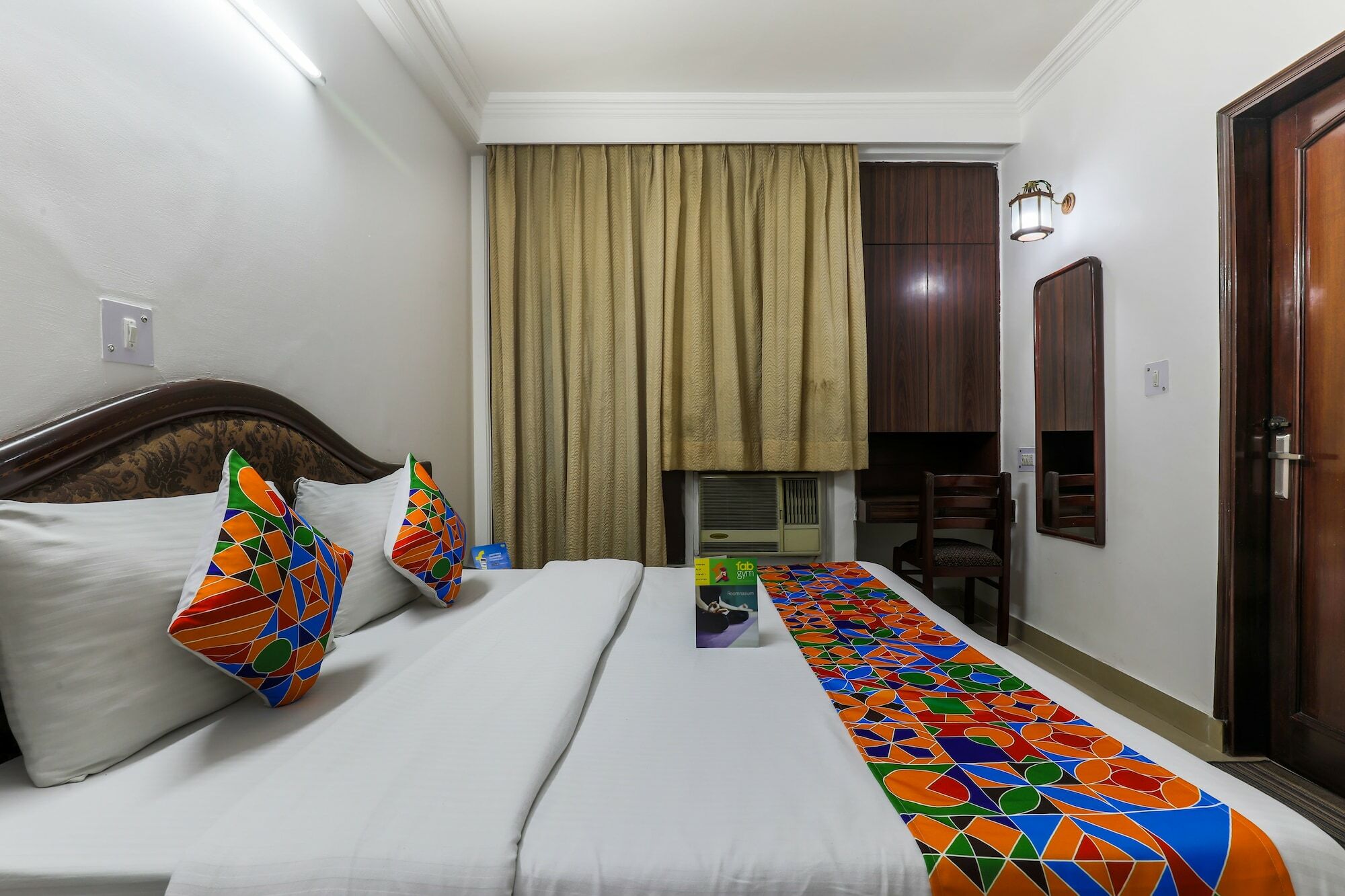 Hotel Fabexpress Hemkunt Mansion Noida Exteriér fotografie